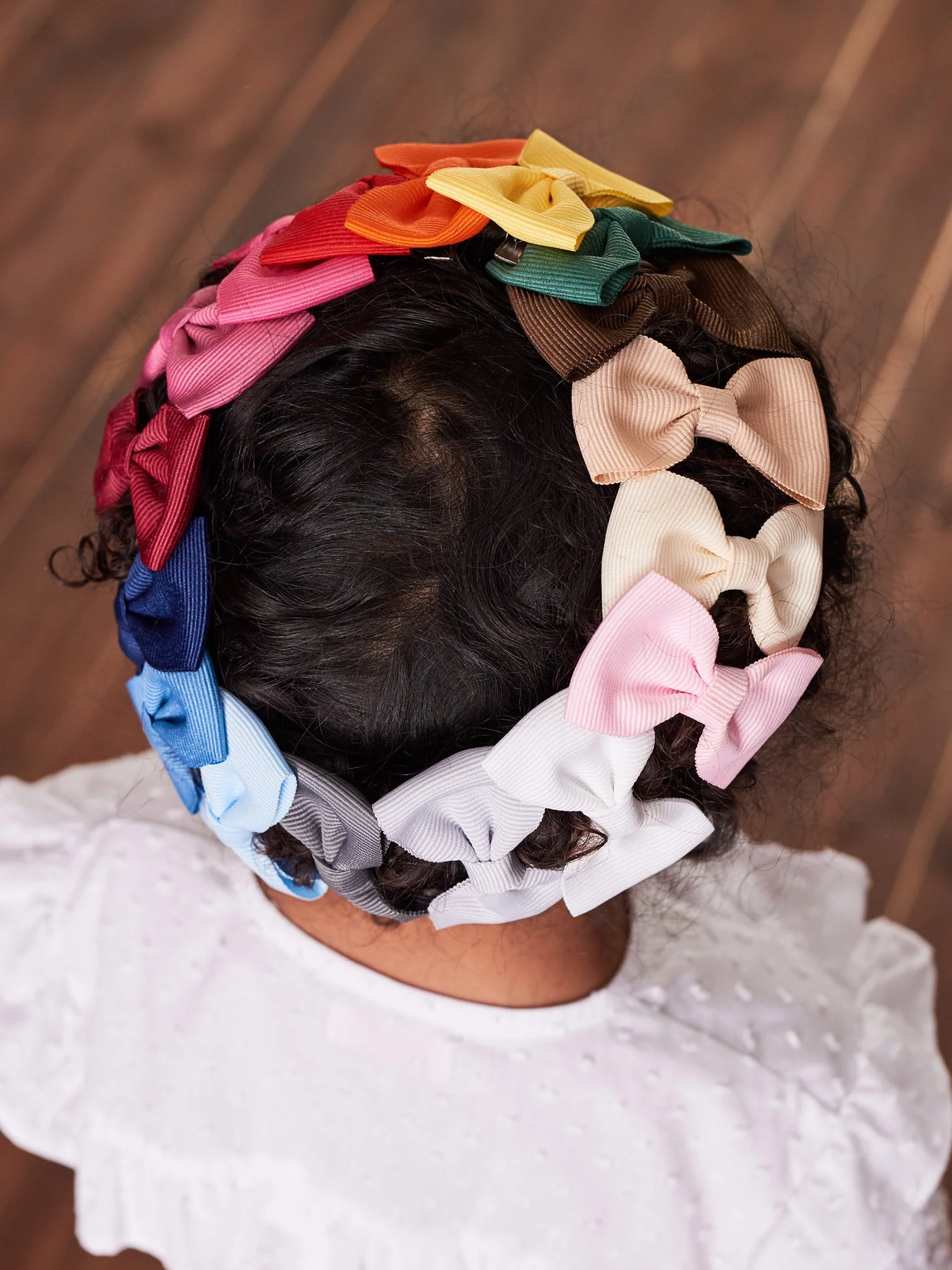 Black Small Bow Girl Clip - Image 3