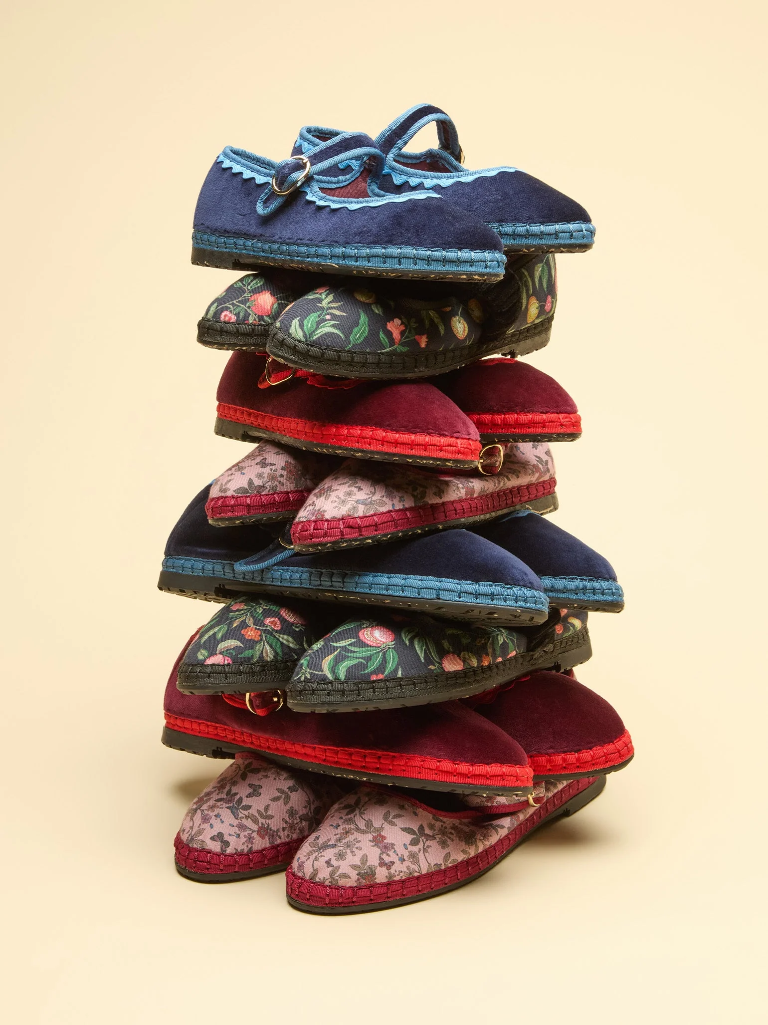 Flabelus x La Coqueta Woman Pink Floral Mary Jane Shoes - Image 3